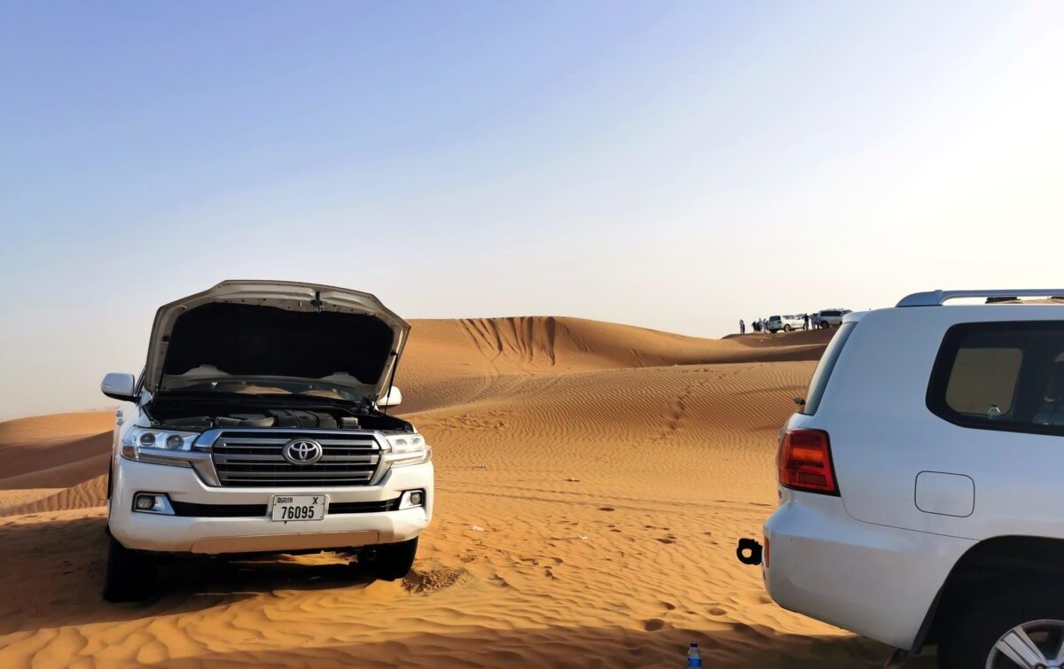 Dubai Abu Dhabi Wüstensafari Dune Bashing in der Wüste